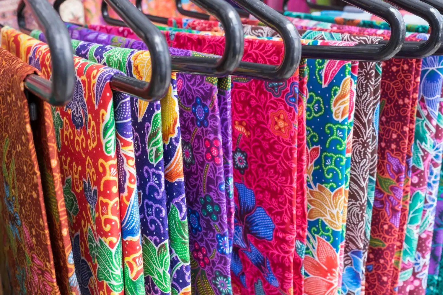 Meksykańskie warsztaty batik: farbowanie tkanin w stylu azteckim
